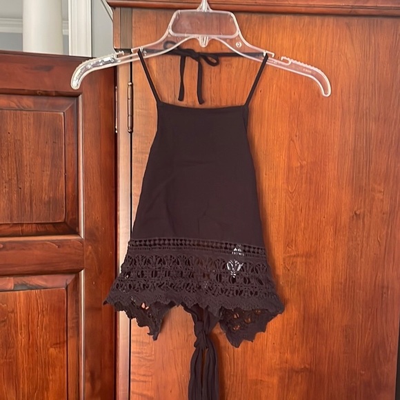 American Eagle Halter Open Back Tie Top - Picture 4 of 15